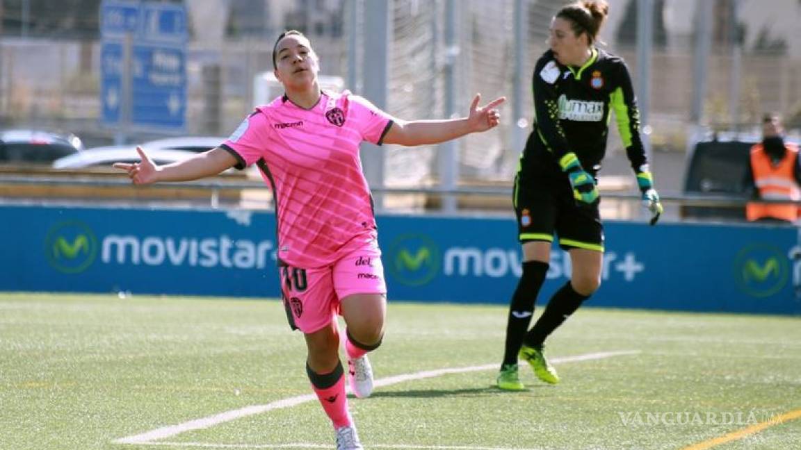 Mexicana Charlyn Corral festejó su primer 'Póker' de goles en España