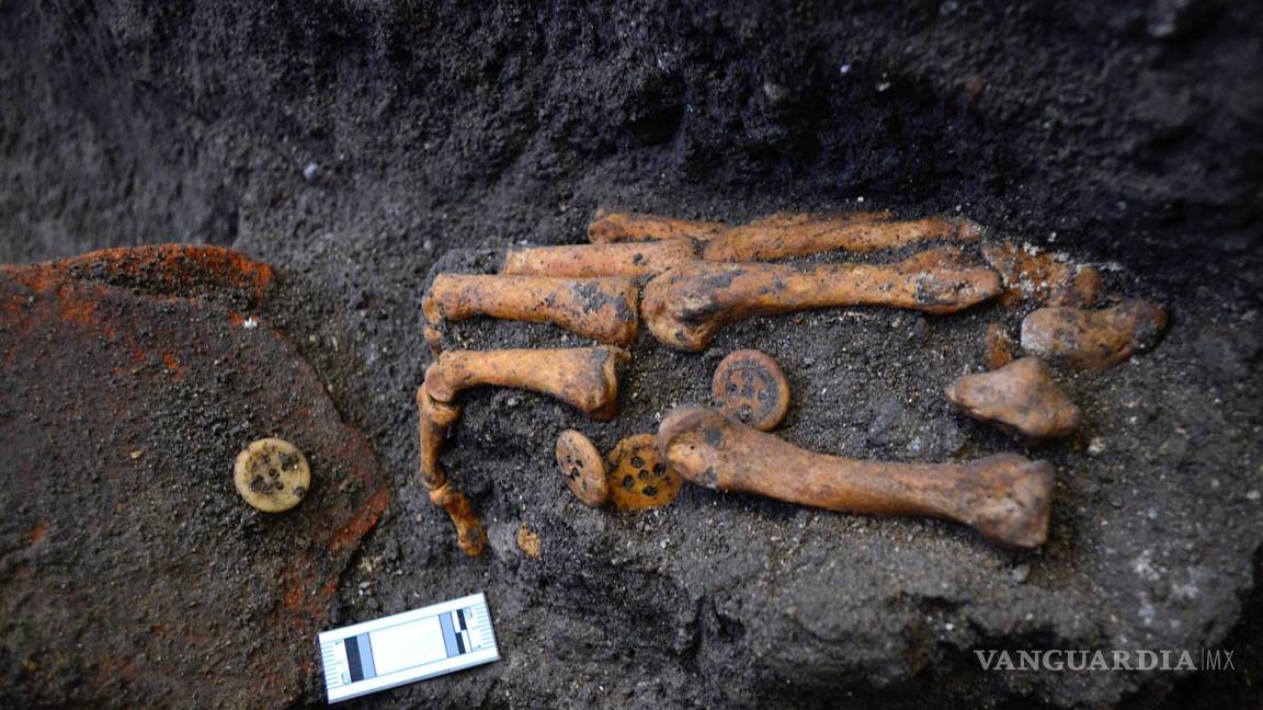 Encuentran en entierros humanos asociados a la invasión francesa en México