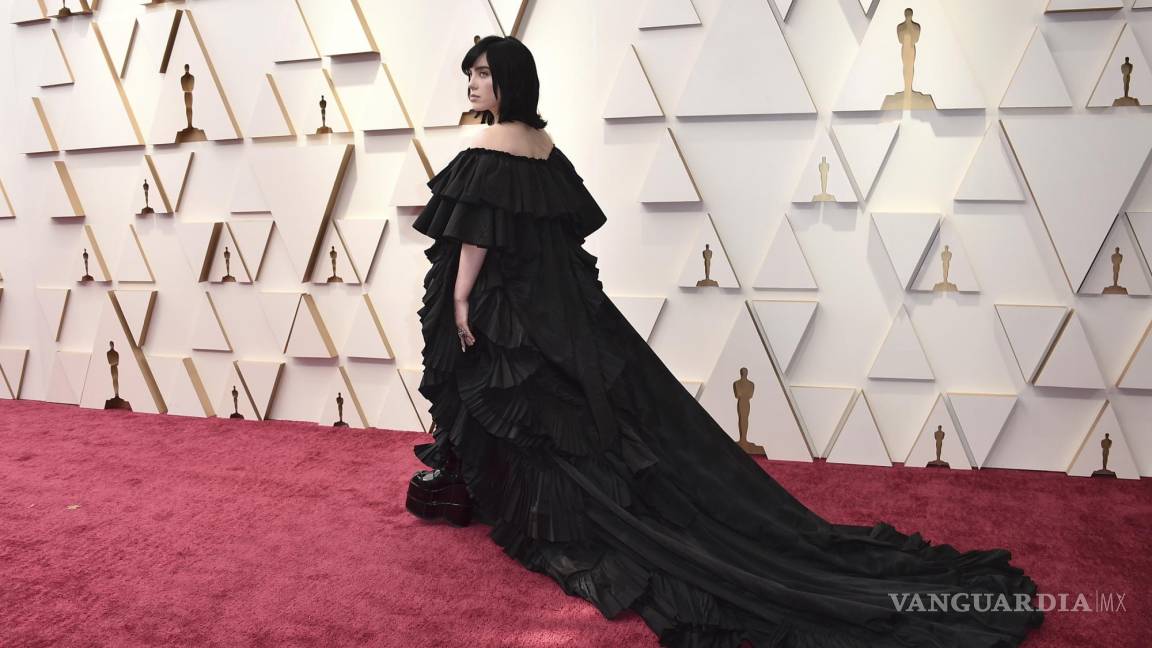 La moda en los Oscar 2022: Estos son los looks de la alfombra roja