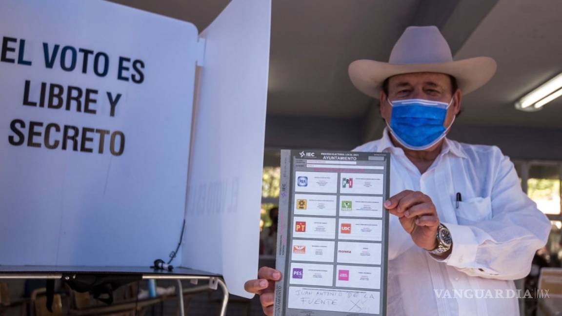 Armando Guadiana votó por Juan Antonio de la Fuente; llama candidato a ejercer sufragio libre