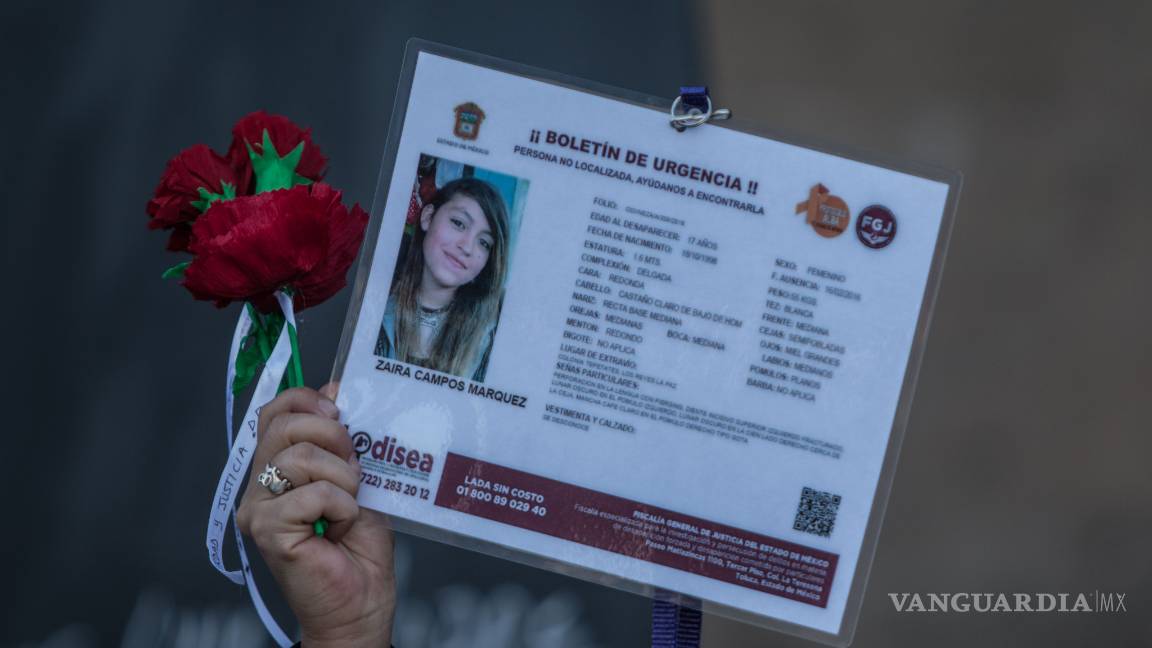 $!Protestan por sus desparecidos frente al Palacio Nacional (fotogalería)