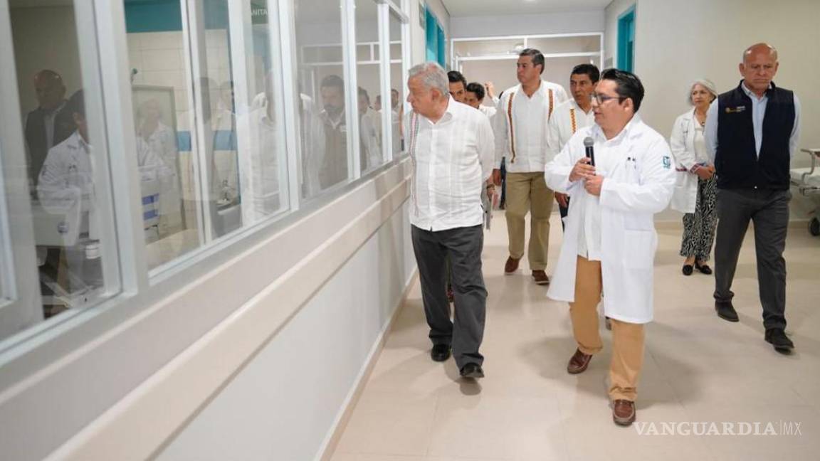 Promete AMLO sistema de salud mejor que el de Dinamarca