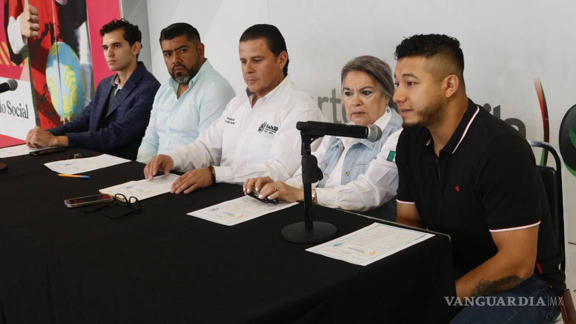$!Fernando Villegas, “El Gallito de Saltillo”, invitó a los deportistas saltillenses a postularse.