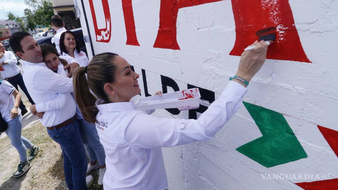 $!El candidato a la alcaldía de Saltillo presentó su plan de inversión en tecnología para mejorar los servicios públicos y la seguridad en las colonias de la ciudad.