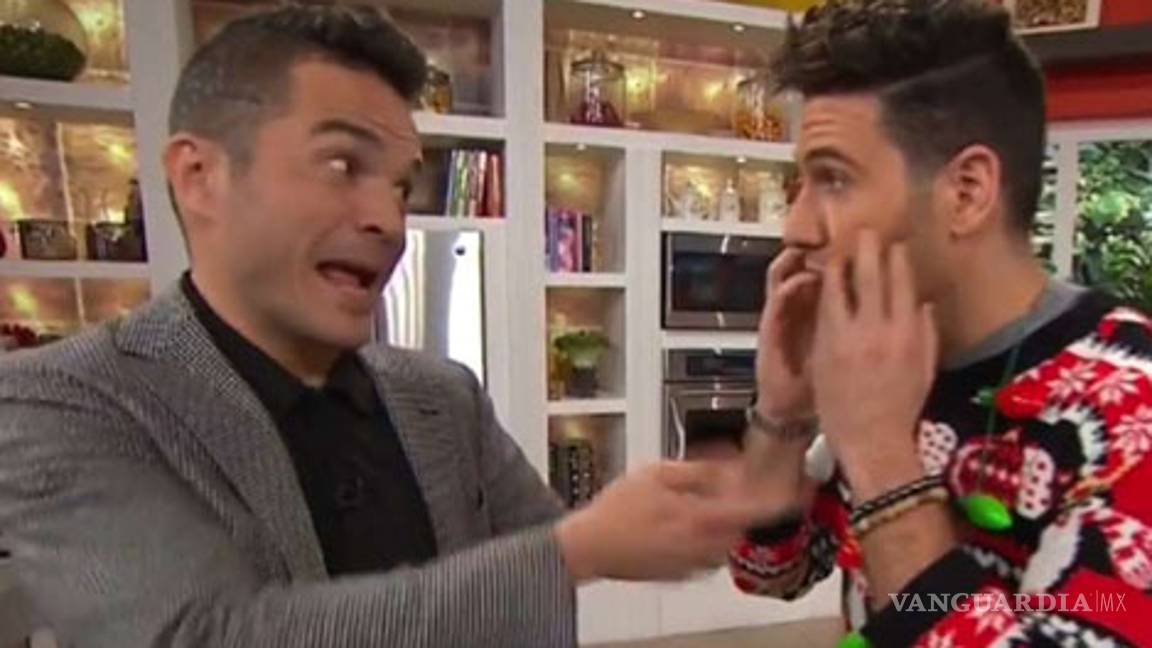 $!¿Kuno Becker estaba borracho en programa?