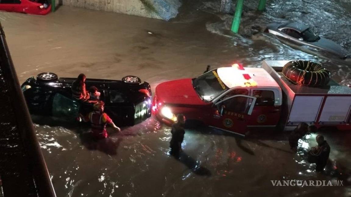 Reportan daños en vehículos e inmuebles tras lluvias en Nuevo León