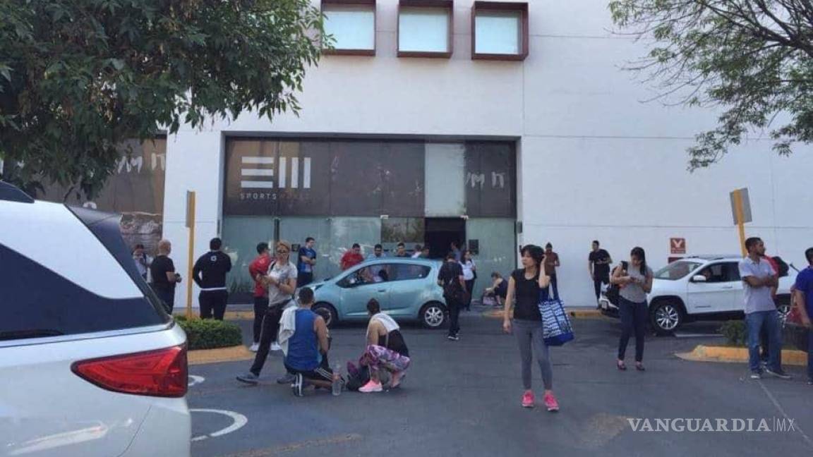 Reportan amenaza de bomba en centro comercial de San Pedro, Nuevo León