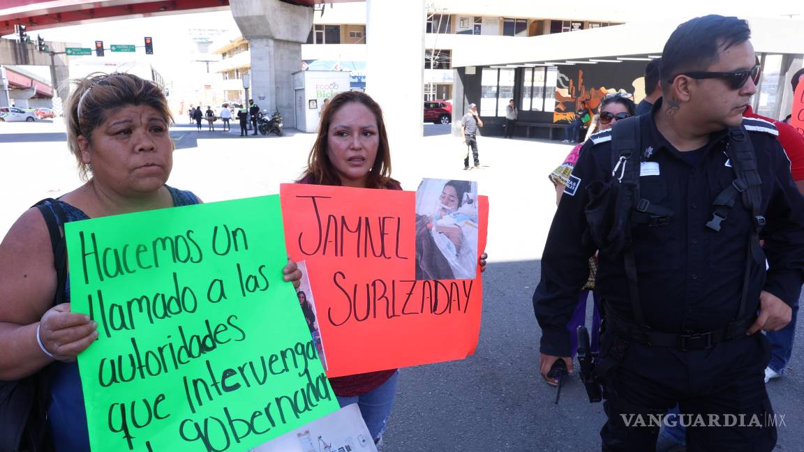 Con manifestación exigen justicia; joven lucha por su vida tras caer de tirolesa sin permisos en Saltillo