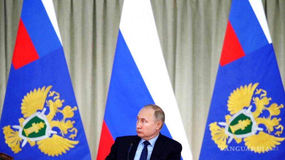 Putin ordena votación sobre reforma pese a coronavirus