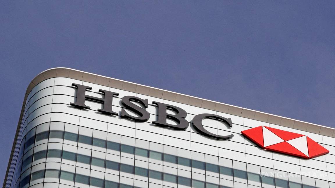 HSBC se suma a recortes, despedirá 15% de directivos