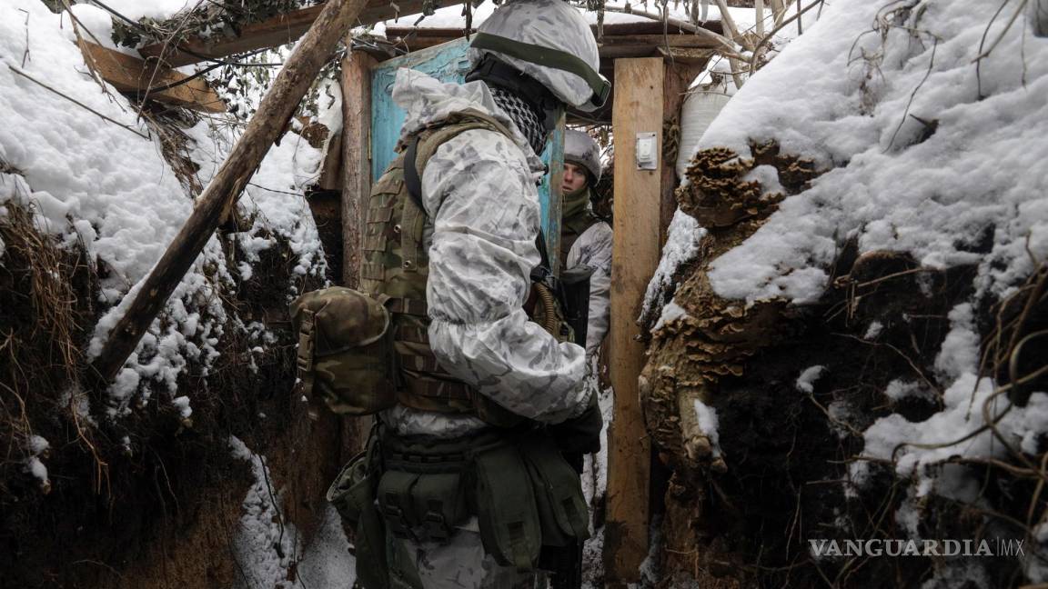 Líderes ucranianos piden calma, no ven una inminente una invasión rusa