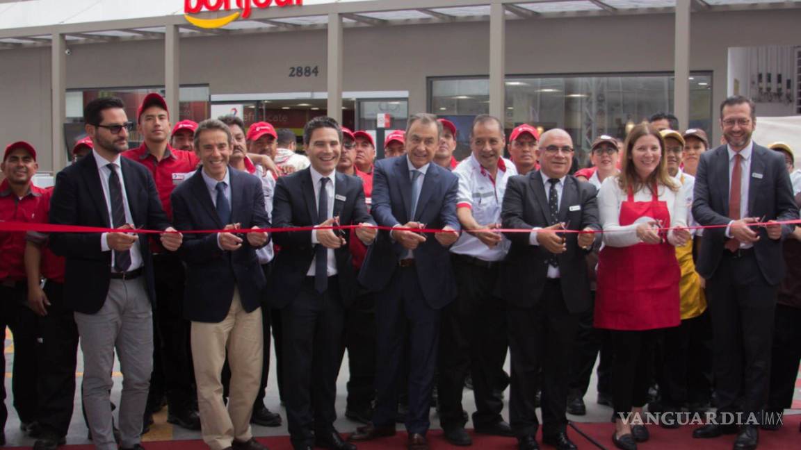 $!Llega a México TOTAL, el nuevo contrincante de Oxxo y Petro Seven