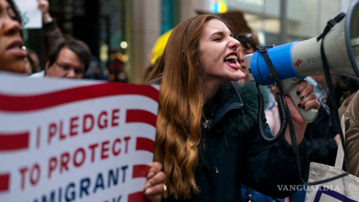 $!"Nueva York te odia", así recibieron a Donald Trump en su ciudad natal