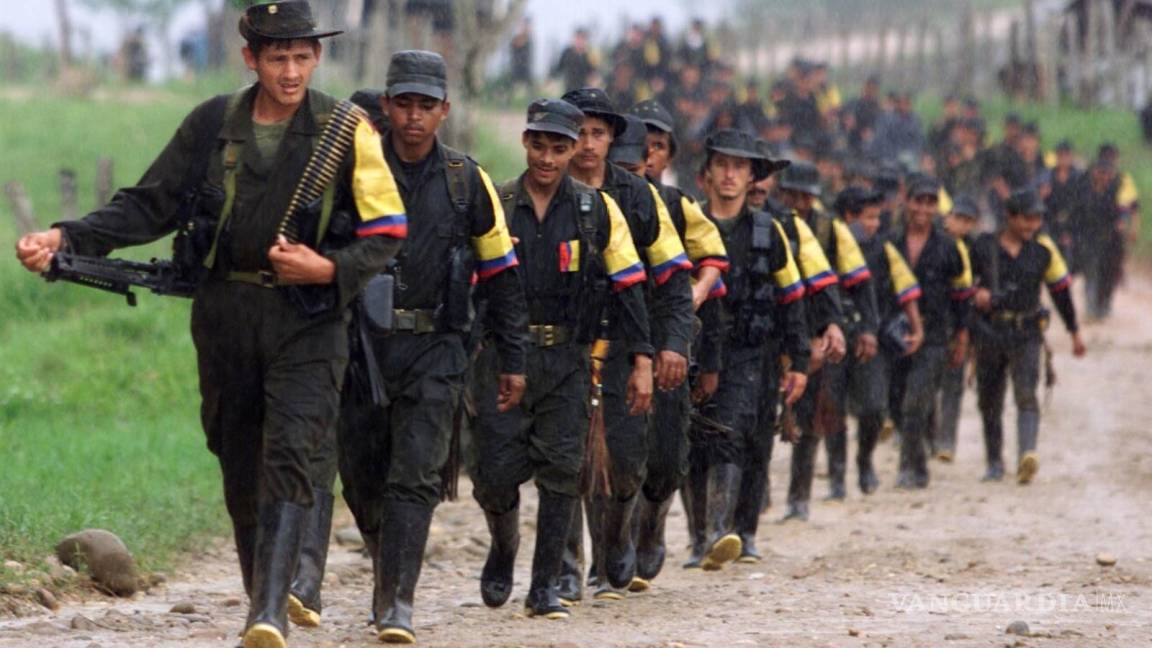Colombia y FARC proclaman el fin de 52 años de conflicto y llegada de la paz