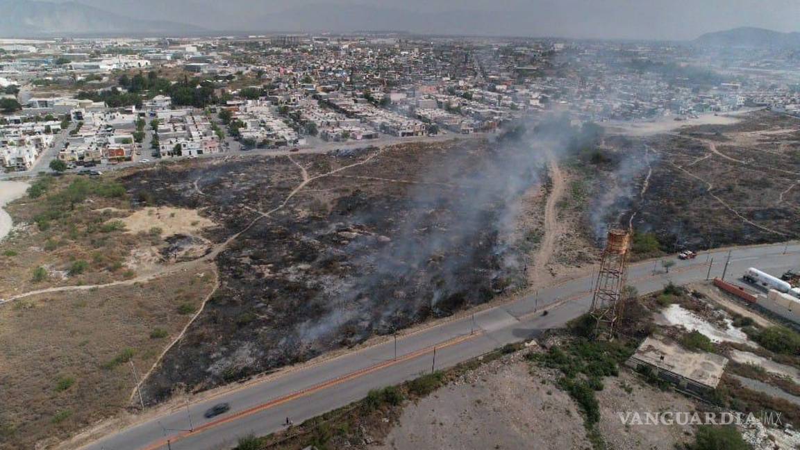 Incendio arrasa con más de 4.5 hectáreas de pastizal en Ramos Arizpe; autoridades confirman que fue provocado