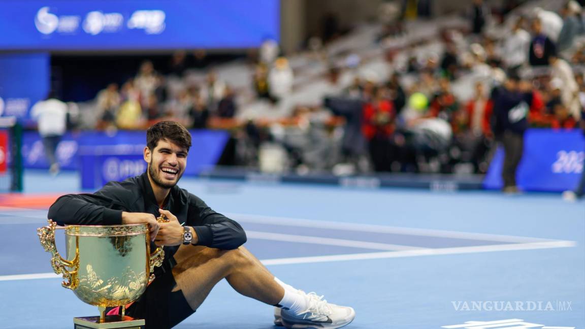 Carlos Alcaraz es el campeón del China Open tras vencer al número 1 de la ATP, Jannik Sinner