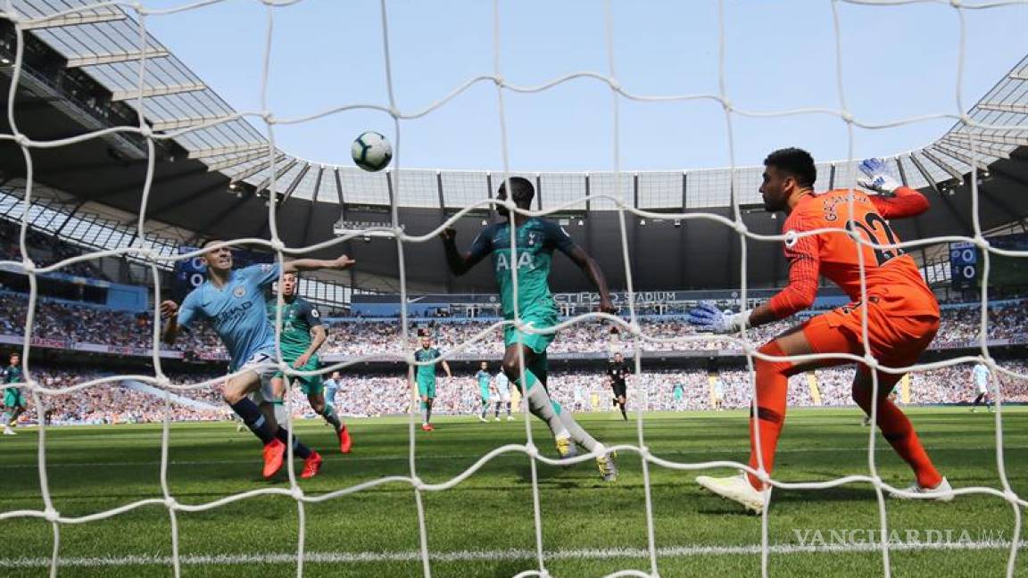 Manchester City cobra revancha y derrota al Tottenham