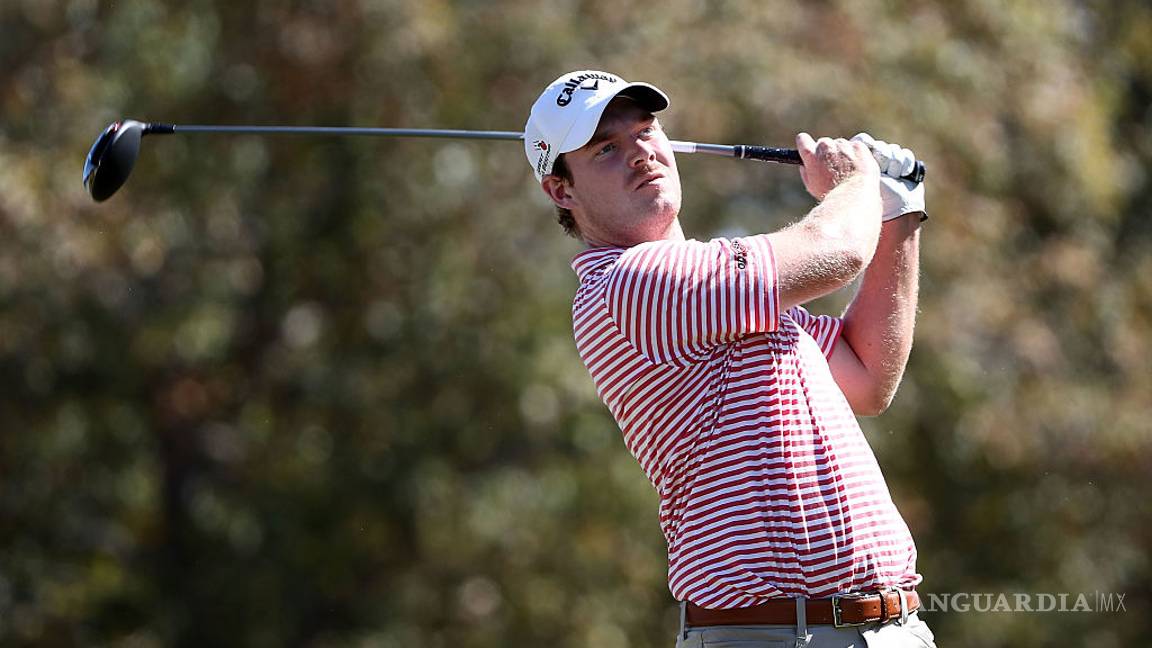 $!La sexy Lindsey Pelas podría ser la caddie más 'hot' de la historia del golf