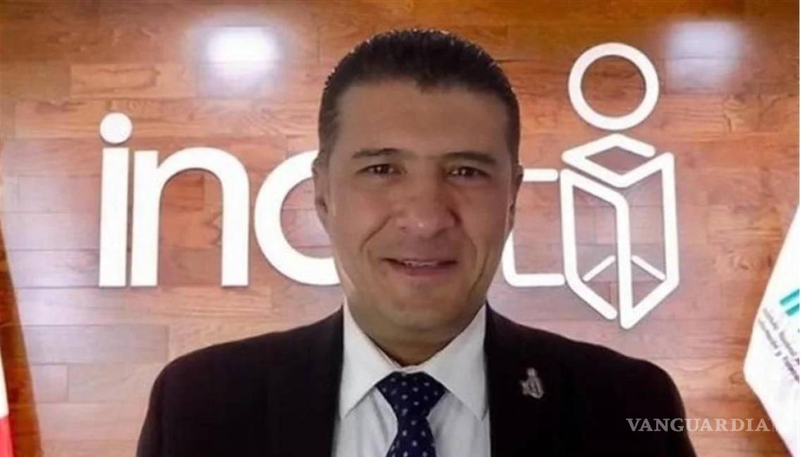 Encara titular de INAI sanción por regalos de sus subalternos