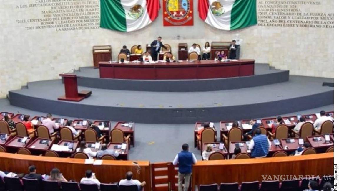 $!Después de disolver el TJAO, se realizó una junta rápida para designar a los nuevos magistrados