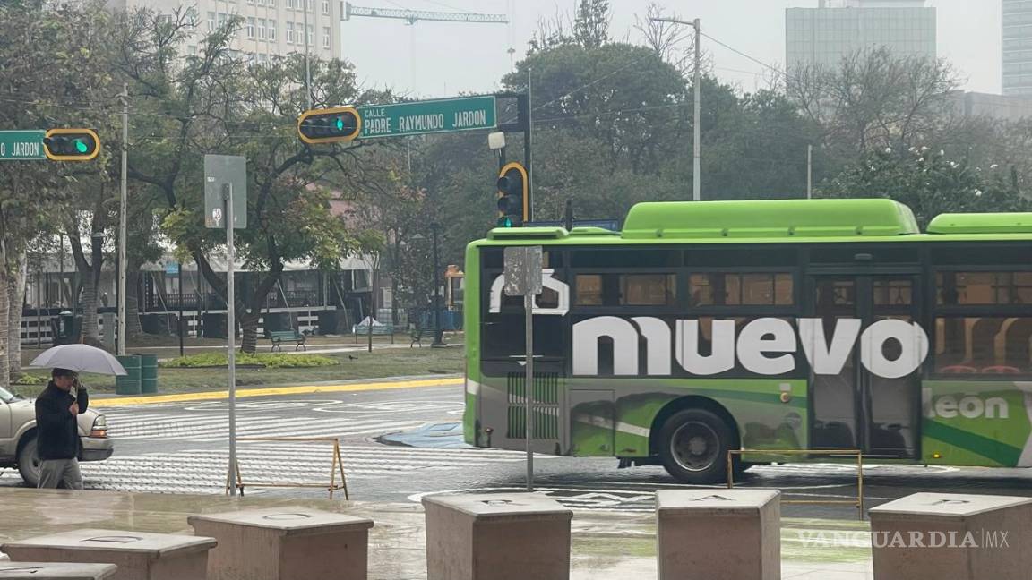 Emite CEDHNL medida cautelar por alza en tarifas del transporte en Nuevo León