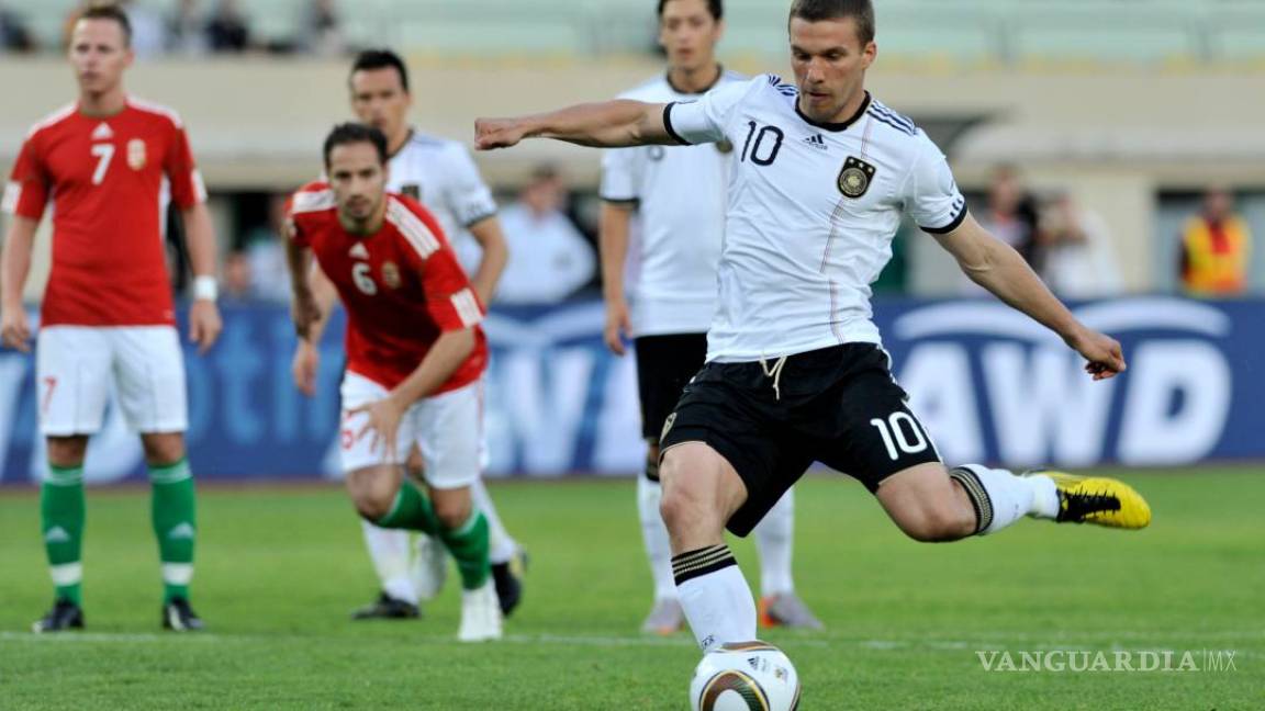 Podolski se despide de la selección alemana de fútbol