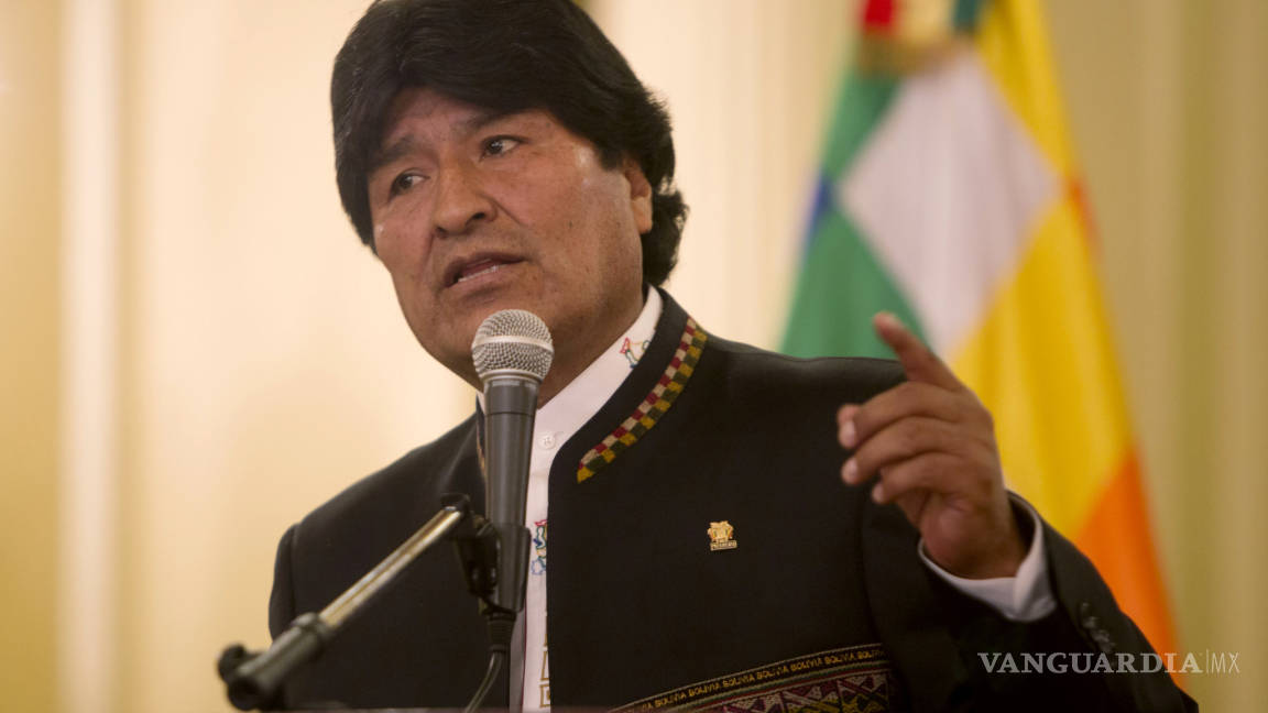 Legislativo aprueba reforma para reelección de Morales