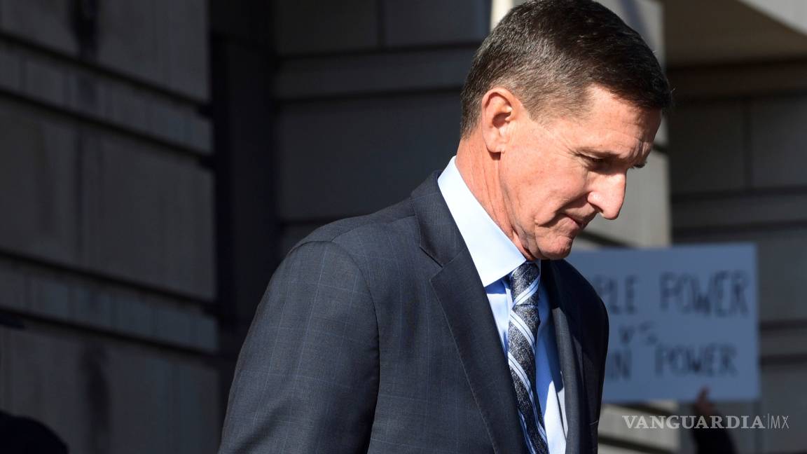 $!Busca Trump cambiar tendencia noticiosa sobre Michael Flynn