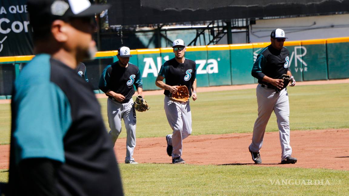 $!Así fue el primer día de pretemporada de los Saraperos de Saltillo (fotos)