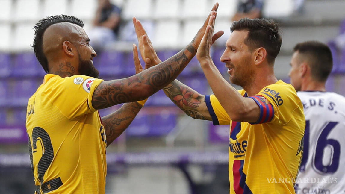 Barcelona se aferra a la Liga con victoria ante Valladolid