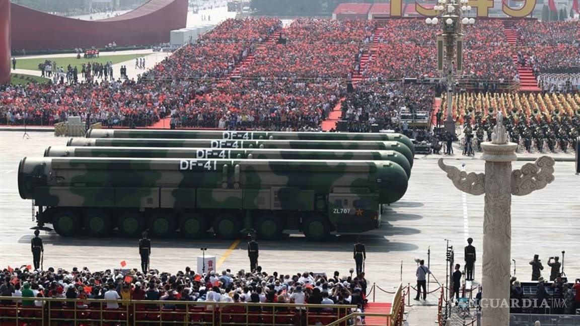 $!China exhibe su poderío militar en el mayor desfile de su historia
