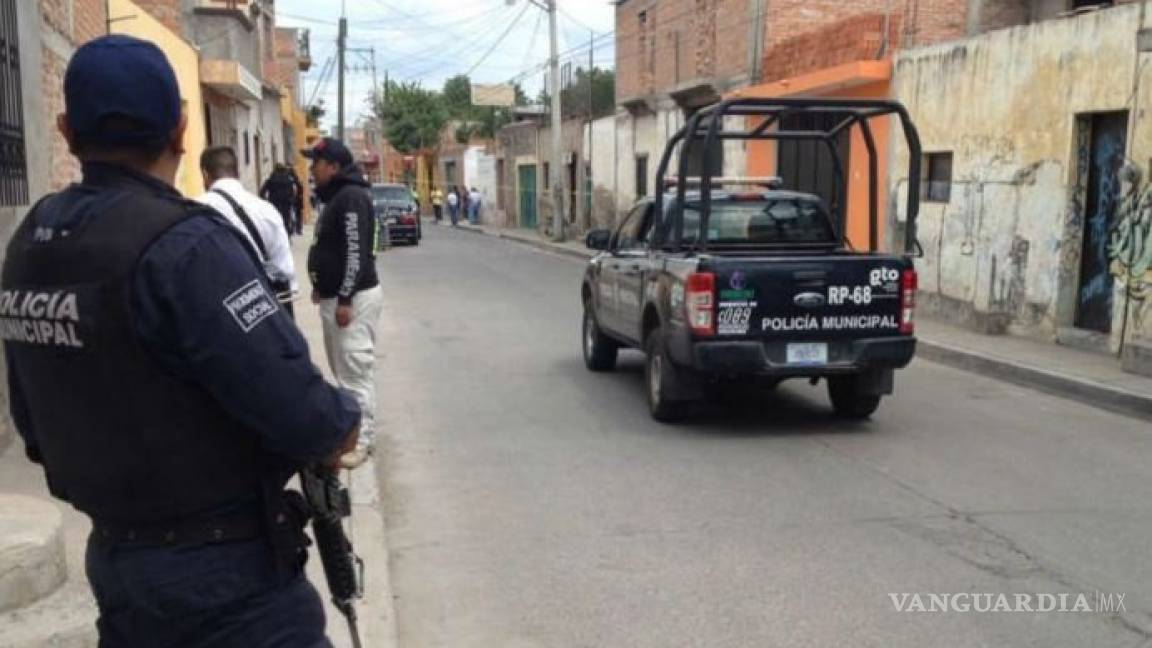 Pagos a policías de Guanajuato de entre 5 a 20 mil pesos semanales dificulta captura de 'El Marro': militares