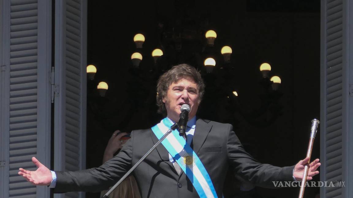 AMLO vuelve a opinar sobre la Argentina de Milei: pide a población no caer en trampa de la violencia