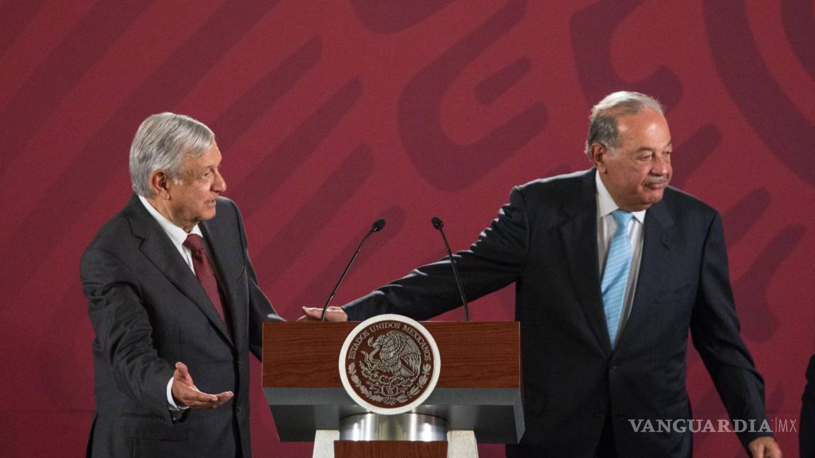 “El más austero, nuestro orgullo”: AMLO ‘chulea’ a Carlos Slim durante inauguración de Dos Bocas