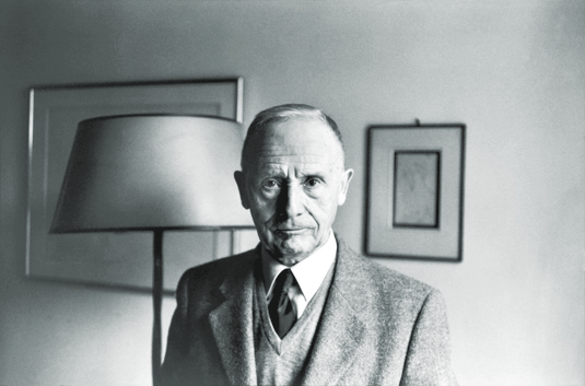 $!Publican novela póstuma de Julien Gracq