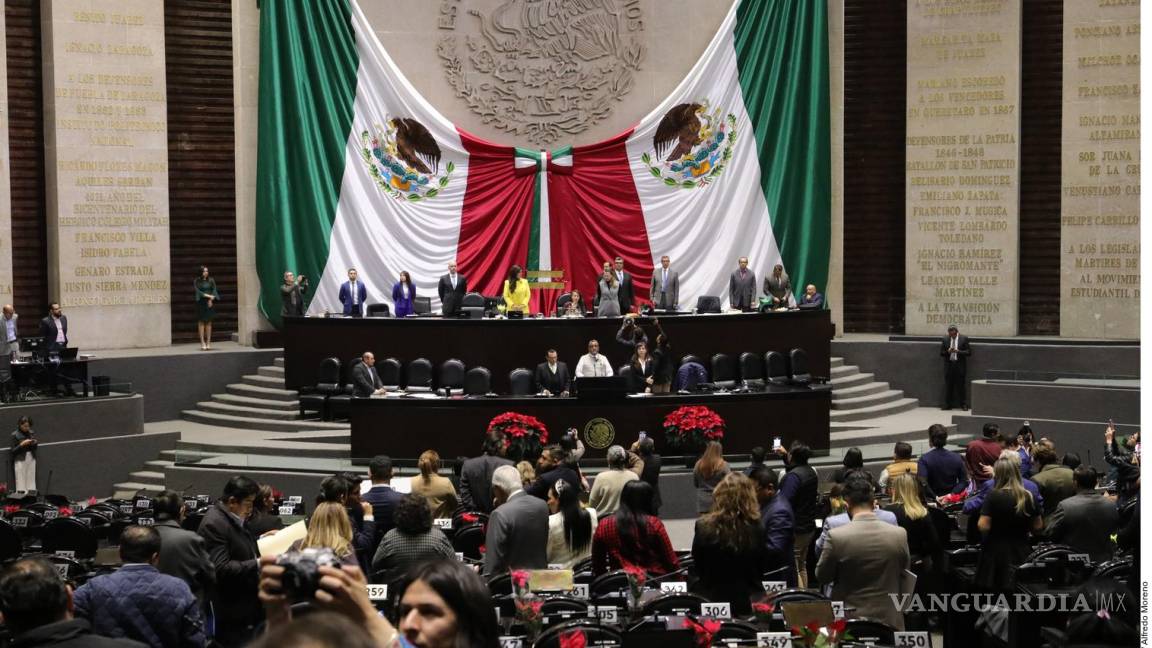 Ven en recorte al Senado motivo de pleito interno de Morena entre Monreal y Adán López