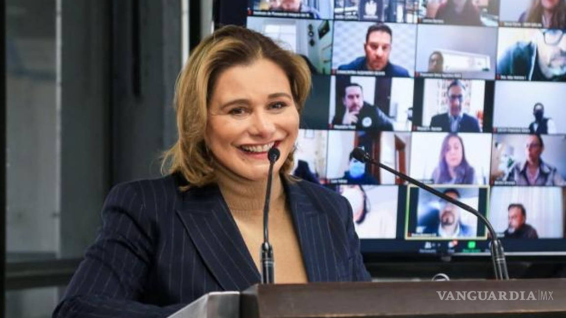 Alcaldesa de Chihuahua, Maru Campos, pide licencia para competir por gubernatura