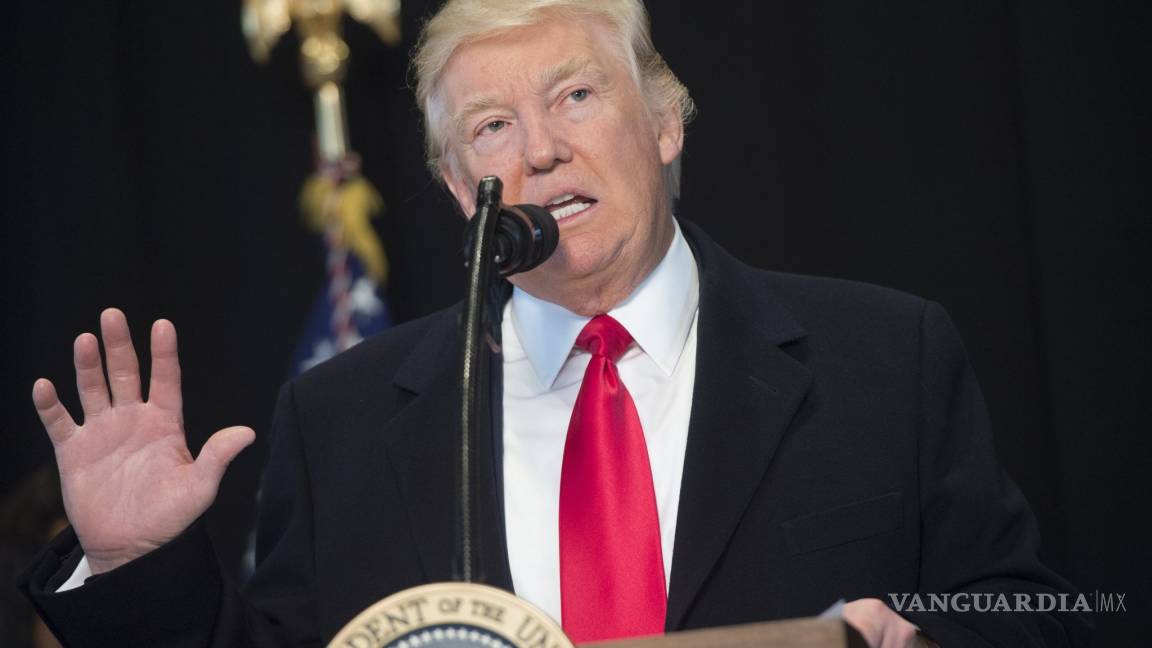 Donald Trump recorta educación, salud, cultura y medio ambiente para pagar el muro
