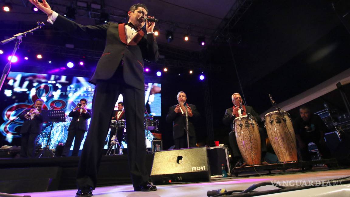 $!La Sonora Santanera celebra a Saltillo en su 441 aniversario