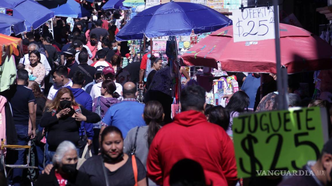 Curar la informalidad en México, una misión imposible: expertos