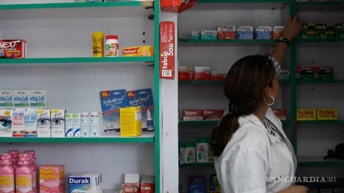 Más de 20 mil cooperativistas de La Cruz Azul sin medicamentos por falta de pagos
