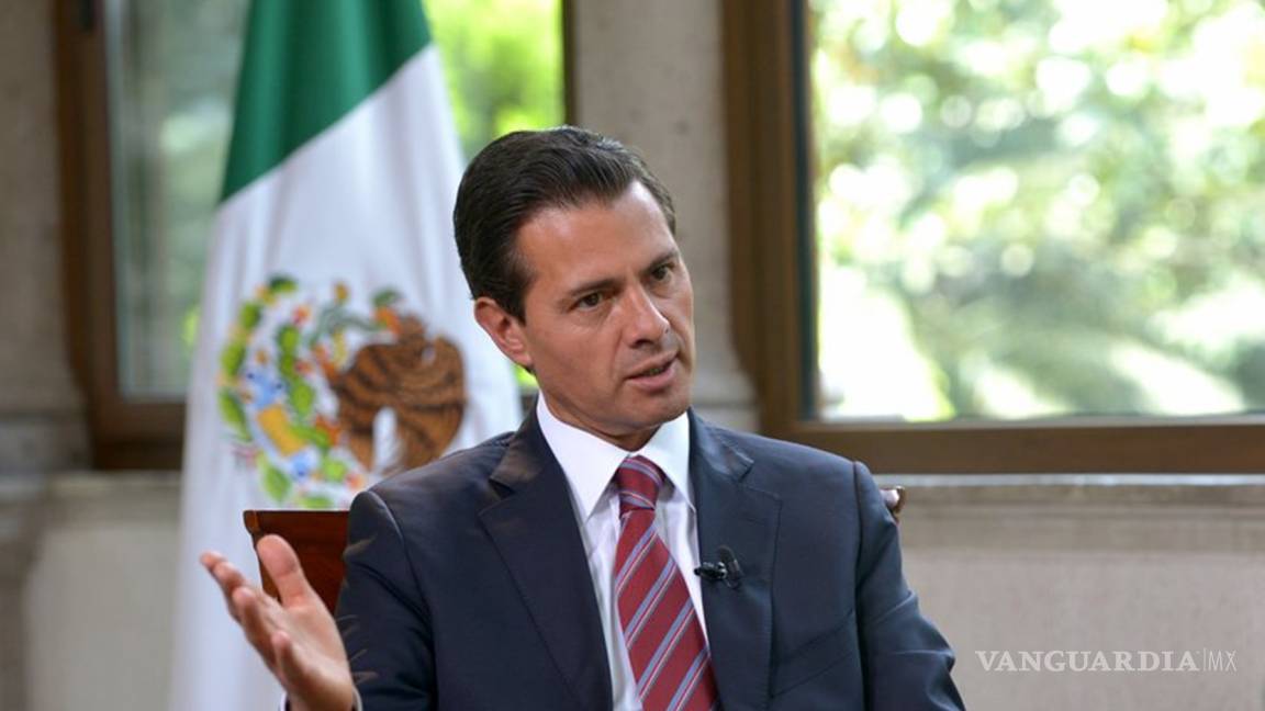 Lámparas, posible causa de irritación ocular en Peña Nieto