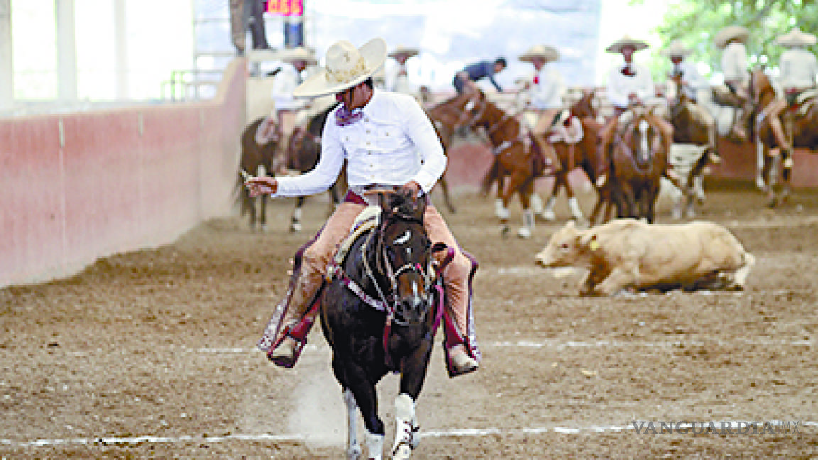 Continúa la fiesta Charra en Saltillo