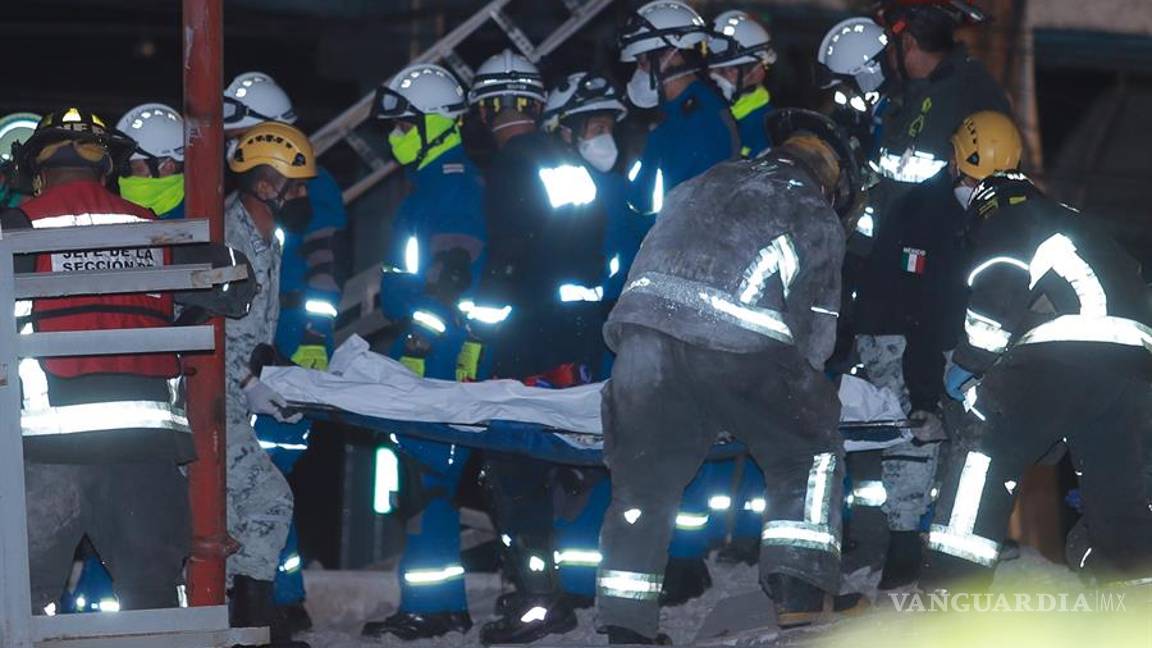 $!Imágenes del desplome en el metro en CDMX