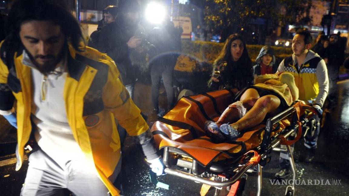 Autoridades de Turquía busca al atacante de un club nocturno