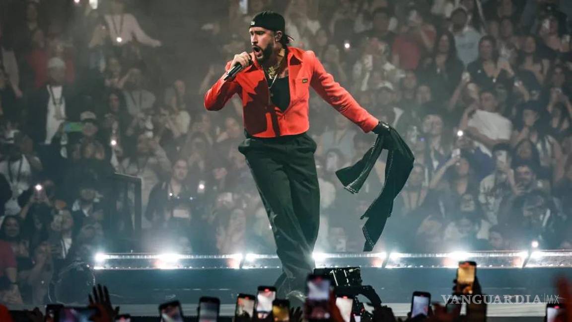 ‘No soy Taylor Swift’ ‘Regaña’ Bad Bunny a sus fans por peticiones de canciones