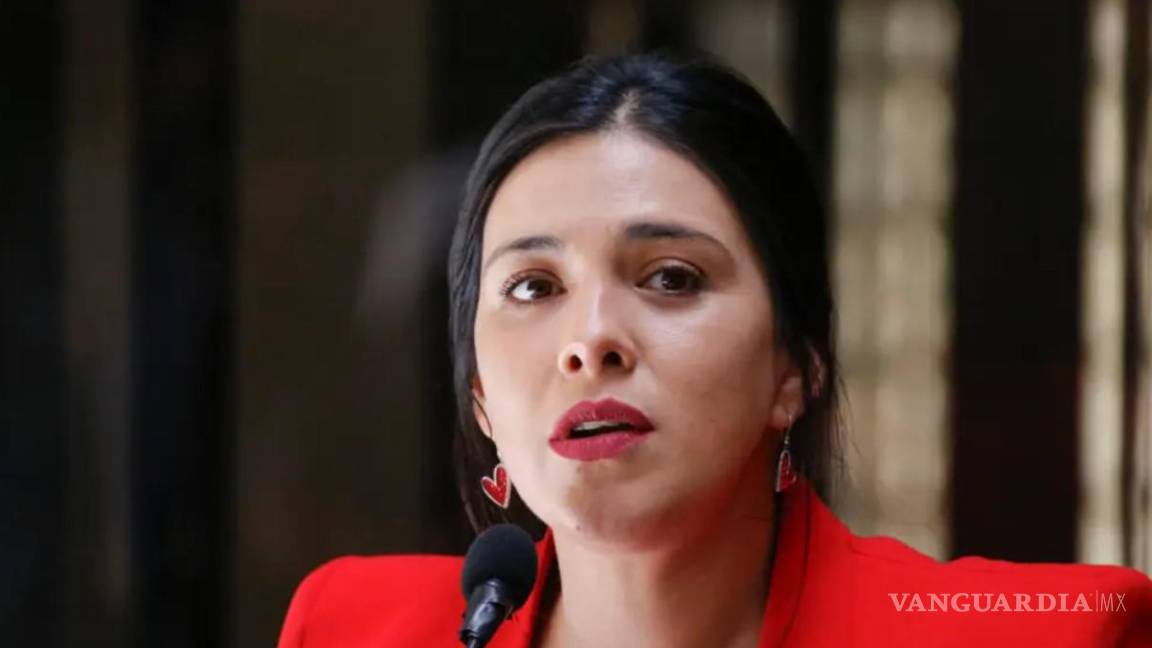 Tras filtración de chats privados... renuncia presidenta de la Cámara de Diputados en Chile