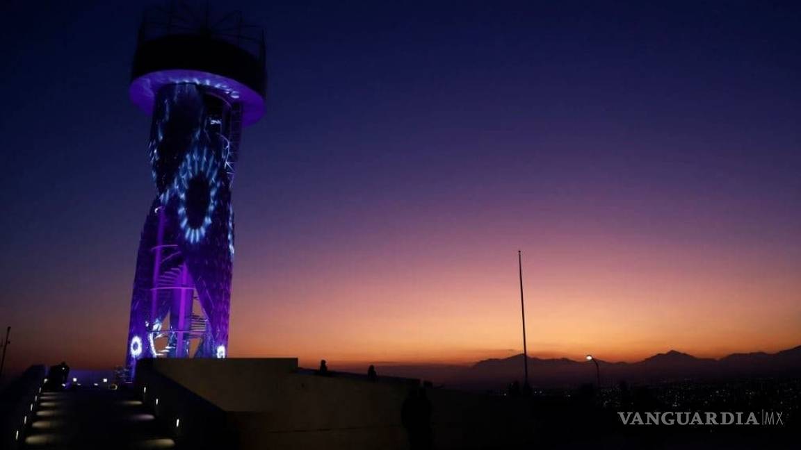 $!Con Armando Manzanero y pirotecnia por toda la ciudad, celebra Saltillo su 443 aniversario