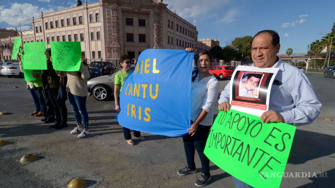 $!Exige justicia en Saltillo madre de joven desaparecido hace 11 años