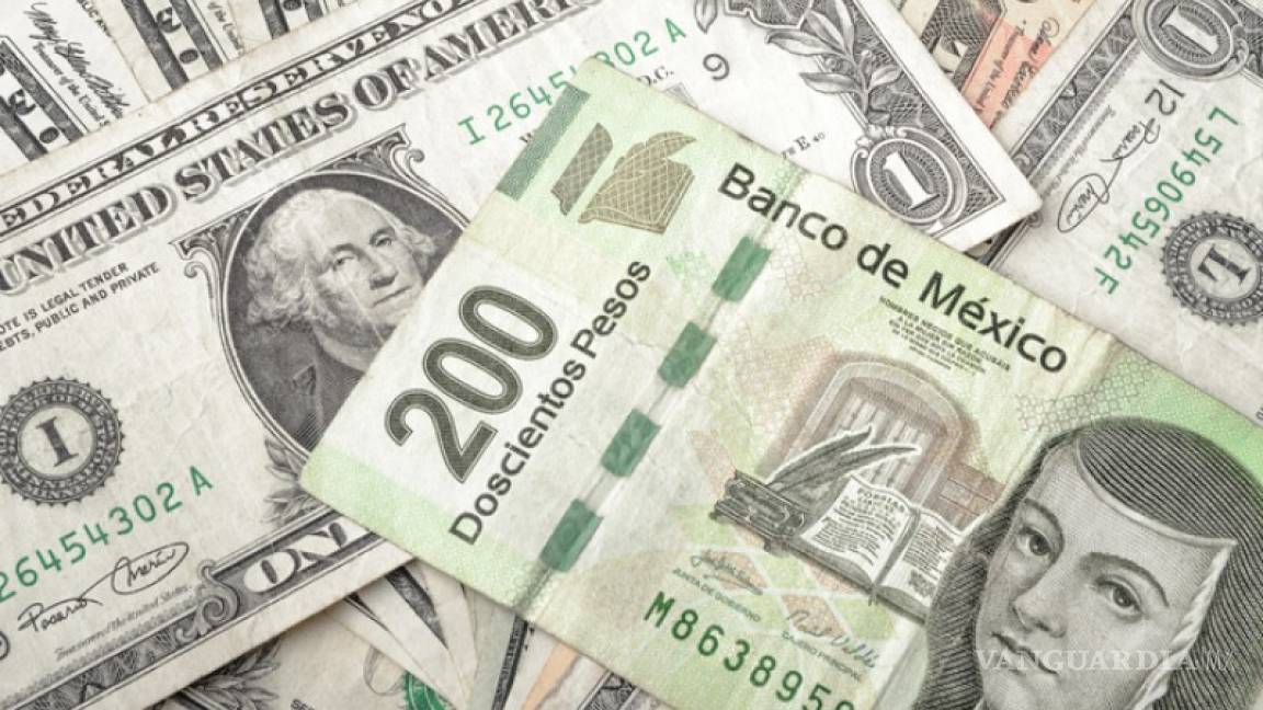 Peso pierde casi 7 centavos por tensión comercial; dólar, en 19.26 unidades